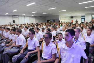 Proerd lança operação para conscientizar crianças e adolescentes sobre uso de drogas e combate à violência