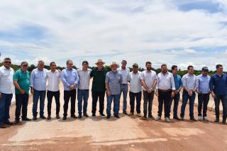 Gestores de Alta Floresta prestigiaram inauguração de ponte na MT-419. O Governo do Estado irá pavimentar 46 quilômetros da rodovia