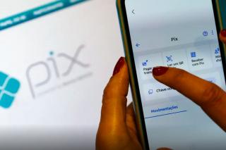 Pix parcelado deve ser lançado em setembro, diz Banco Central