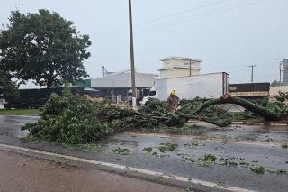 Corpo de Bombeiros reforça importância de adotar medidas preventivas durante período de chuvas