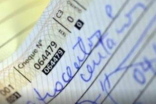 Cheque representa 0,5% das operações financeiras de pagamento no país