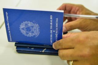 MT fecha 2024 com mais de 25,7 mil novas vagas de emprego, segundo Caged