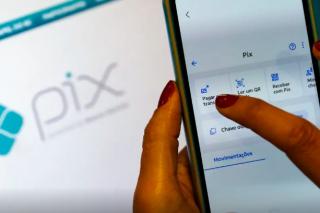 Boletos podem ser pagos por Pix a partir desta segunda-feira